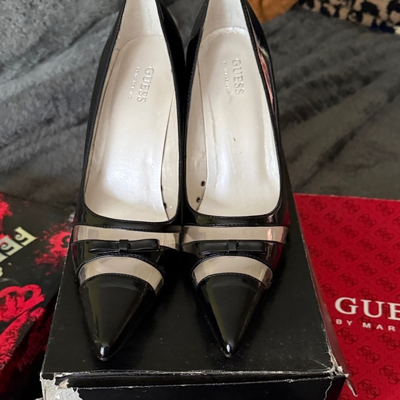 Guess Black Patent Leather Heels with Mesh Detail - Picture 2 of 4